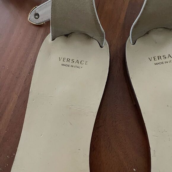 Versace White and Gold Sandals with Gold Embellishments - Picture 5 of 6